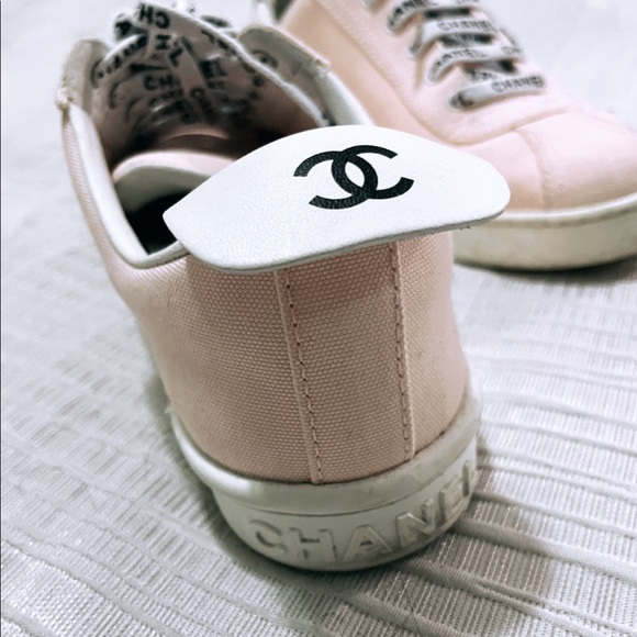 Chanel sneakers - Picture 2 of 5